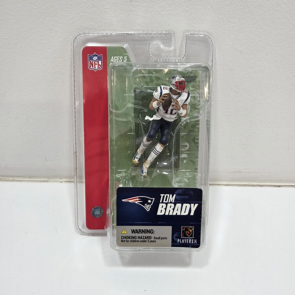 2005 McFarlane Football Collectible - NFL New England Patriots Tom Brady